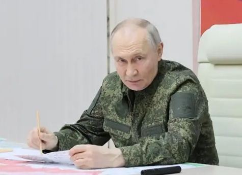 Муж зарабатывал хорошо, но требовал служить ему. Что я ответила мужу, когда он запретил мне работать
